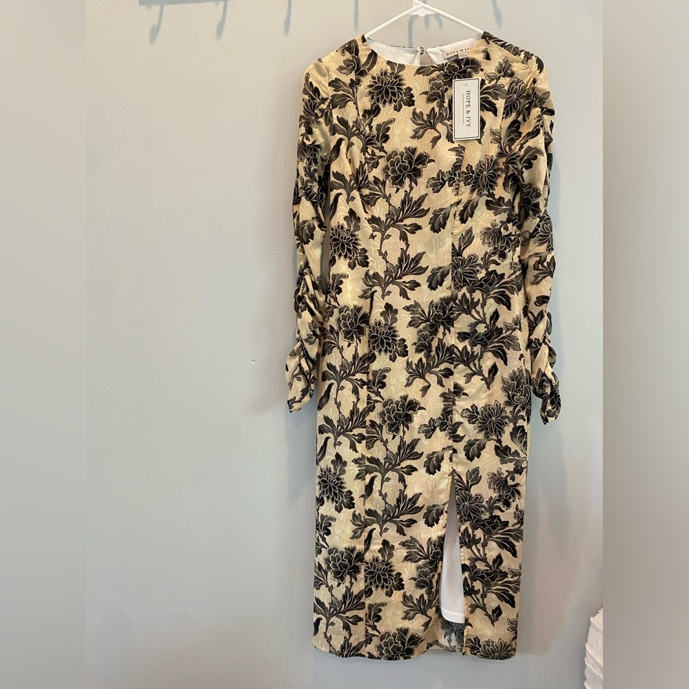 NWT!! Hope and Ivy Mid Length Curve Hugging Open Back Dress